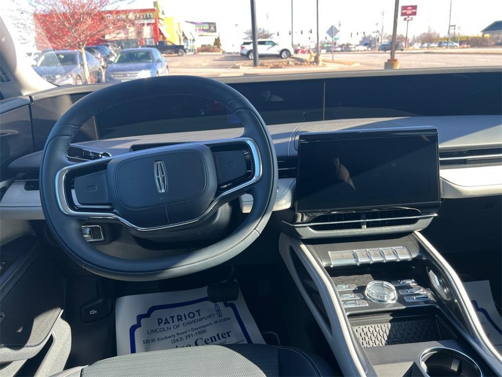 new 2025 Lincoln Nautilus car, priced at $65,455