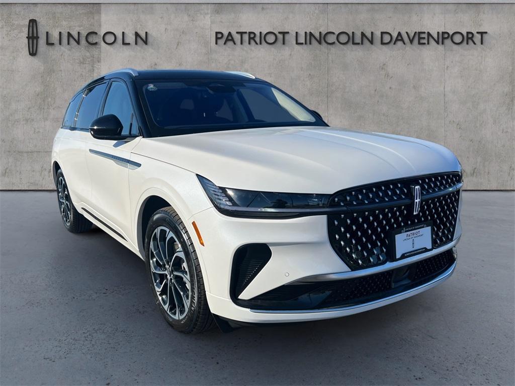 new 2025 Lincoln Nautilus car, priced at $65,455