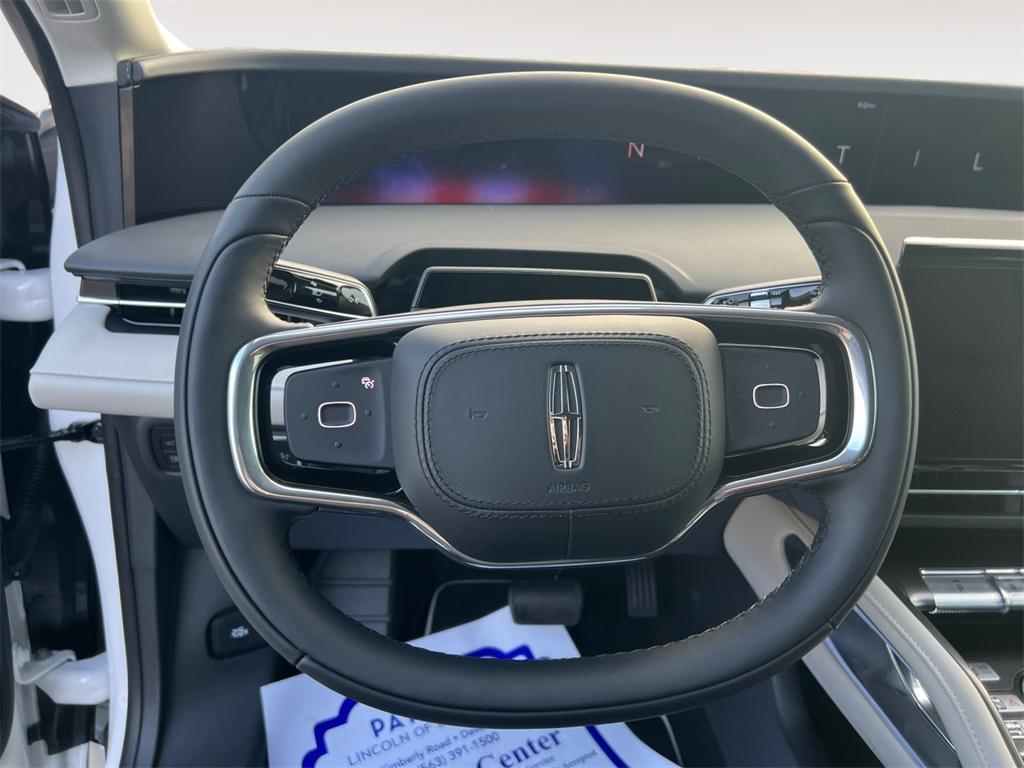 new 2025 Lincoln Nautilus car, priced at $65,455