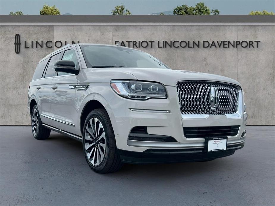 new 2024 Lincoln Navigator car, priced at $97,672