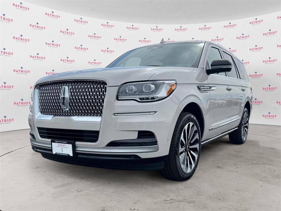 new 2024 Lincoln Navigator car, priced at $97,672