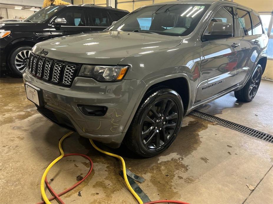 used 2020 Jeep Grand Cherokee car, priced at $26,345