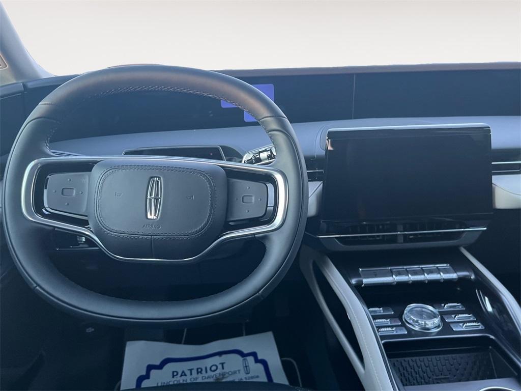 new 2025 Lincoln Nautilus car, priced at $65,455