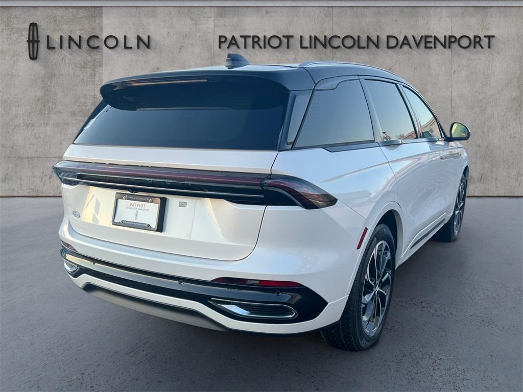 new 2025 Lincoln Nautilus car, priced at $65,455