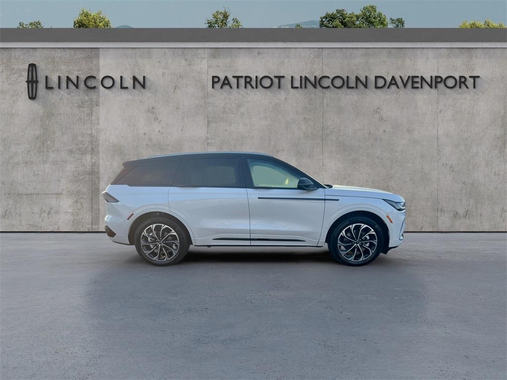 new 2025 Lincoln Nautilus car, priced at $65,455