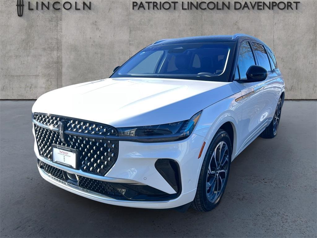 new 2024 Lincoln Nautilus car, priced at $54,075