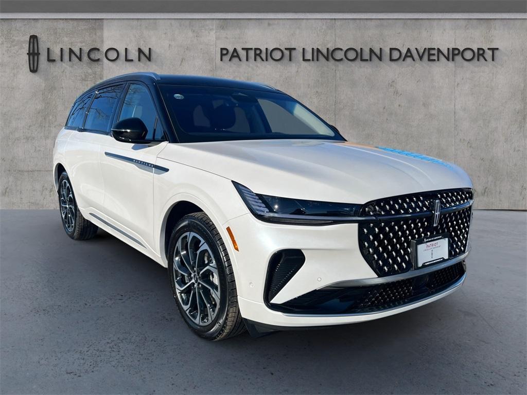 new 2024 Lincoln Nautilus car, priced at $54,075