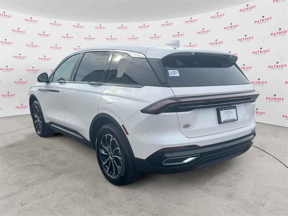 new 2025 Lincoln Nautilus car, priced at $58,920