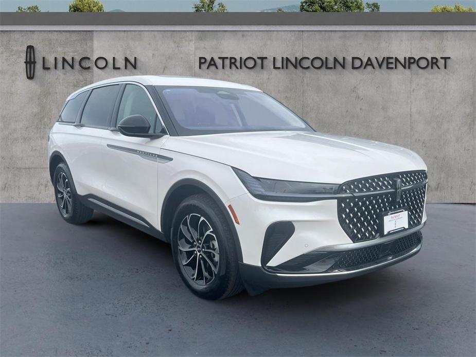 new 2025 Lincoln Nautilus car, priced at $58,920