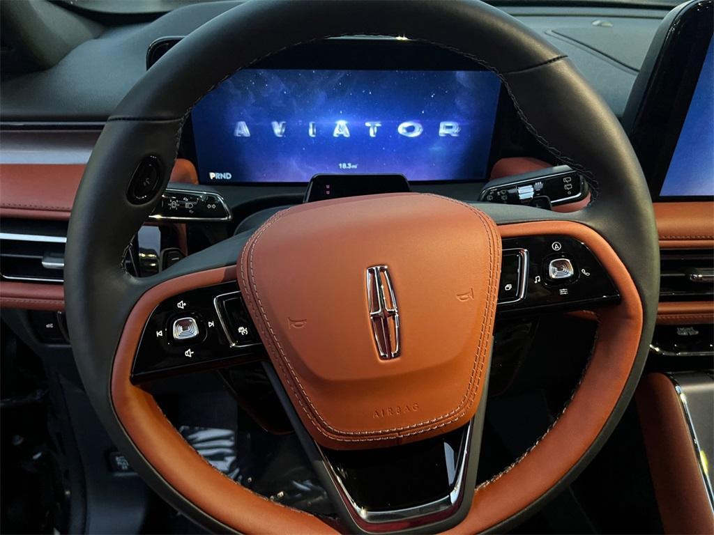 new 2025 Lincoln Aviator car, priced at $78,200