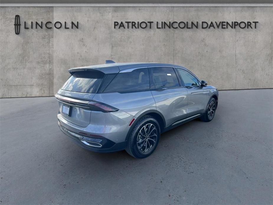 new 2024 Lincoln Nautilus car, priced at $55,880