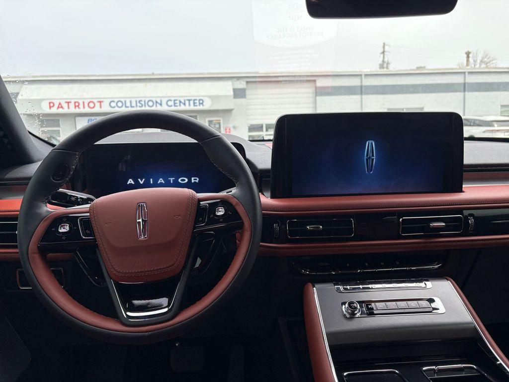 new 2025 Lincoln Aviator car, priced at $73,129