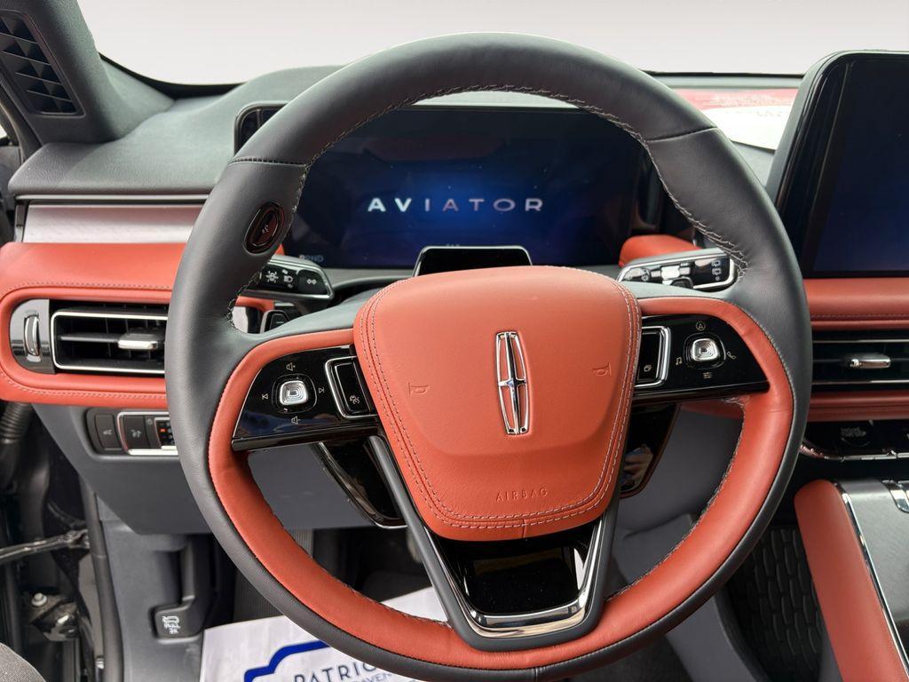 new 2025 Lincoln Aviator car, priced at $73,129