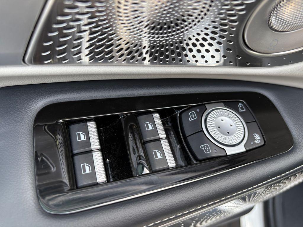 new 2025 Lincoln Nautilus car, priced at $79,999