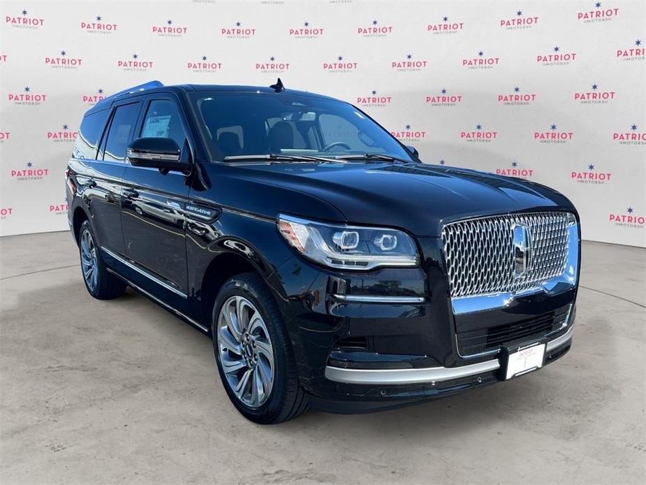 new 2024 Lincoln Navigator car, priced at $101,270