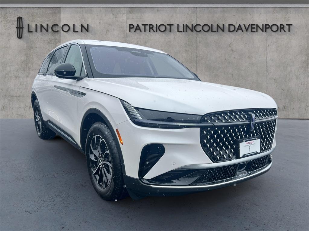 new 2025 Lincoln Nautilus car, priced at $61,020