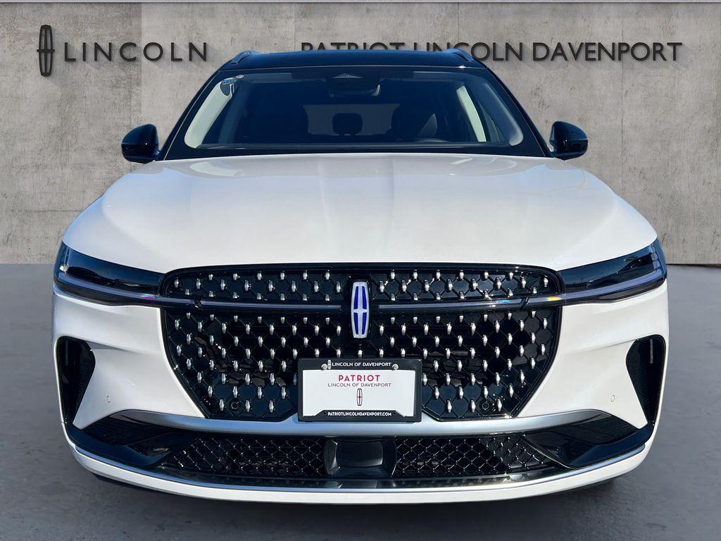 new 2025 Lincoln Nautilus car, priced at $60,328