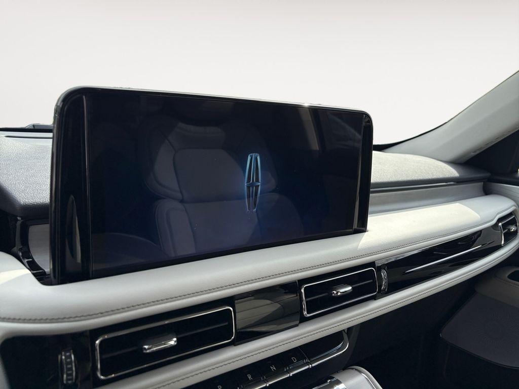 new 2025 Lincoln Aviator car, priced at $78,899