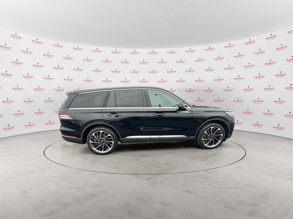 new 2025 Lincoln Aviator car, priced at $78,200