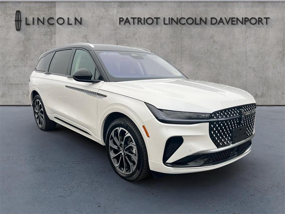 new 2025 Lincoln Nautilus car, priced at $63,355