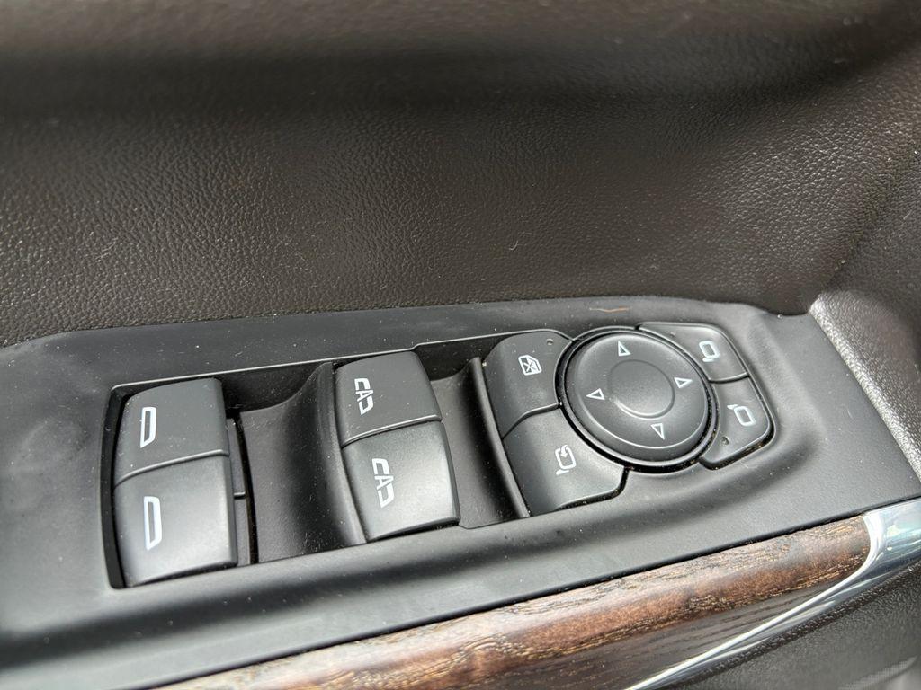 used 2022 GMC Sierra 1500 Limited car, priced at $43,966