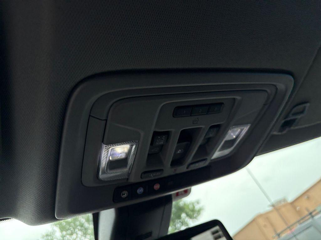used 2022 GMC Sierra 1500 Limited car, priced at $43,966