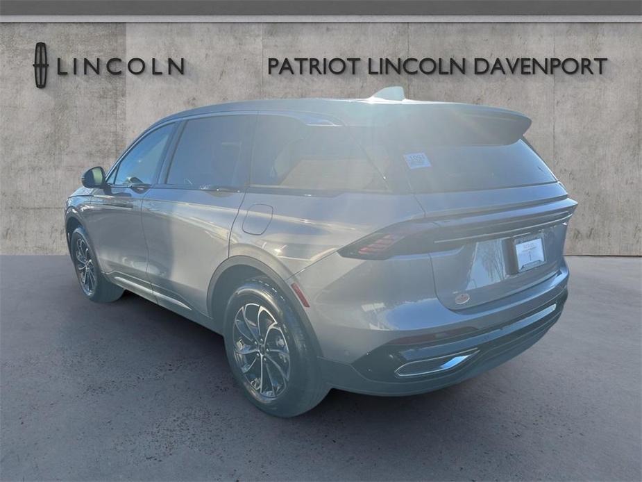 new 2024 Lincoln Nautilus car, priced at $49,978