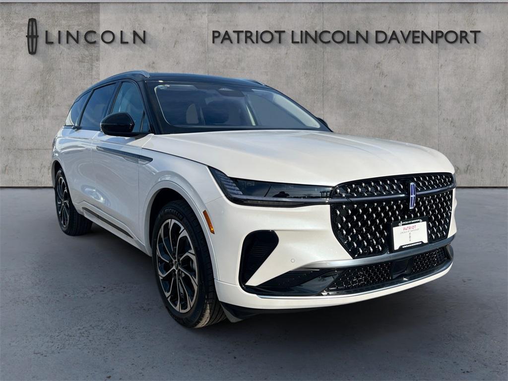 new 2025 Lincoln Nautilus car, priced at $65,455