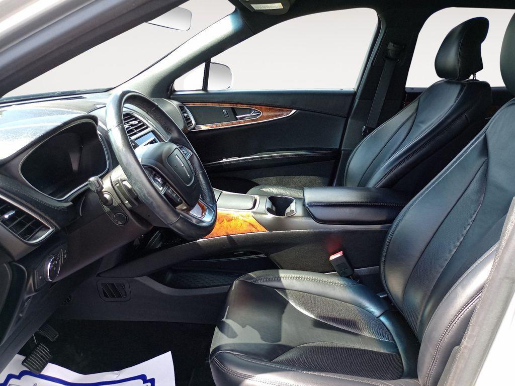 used 2019 Lincoln Nautilus car, priced at $17,982