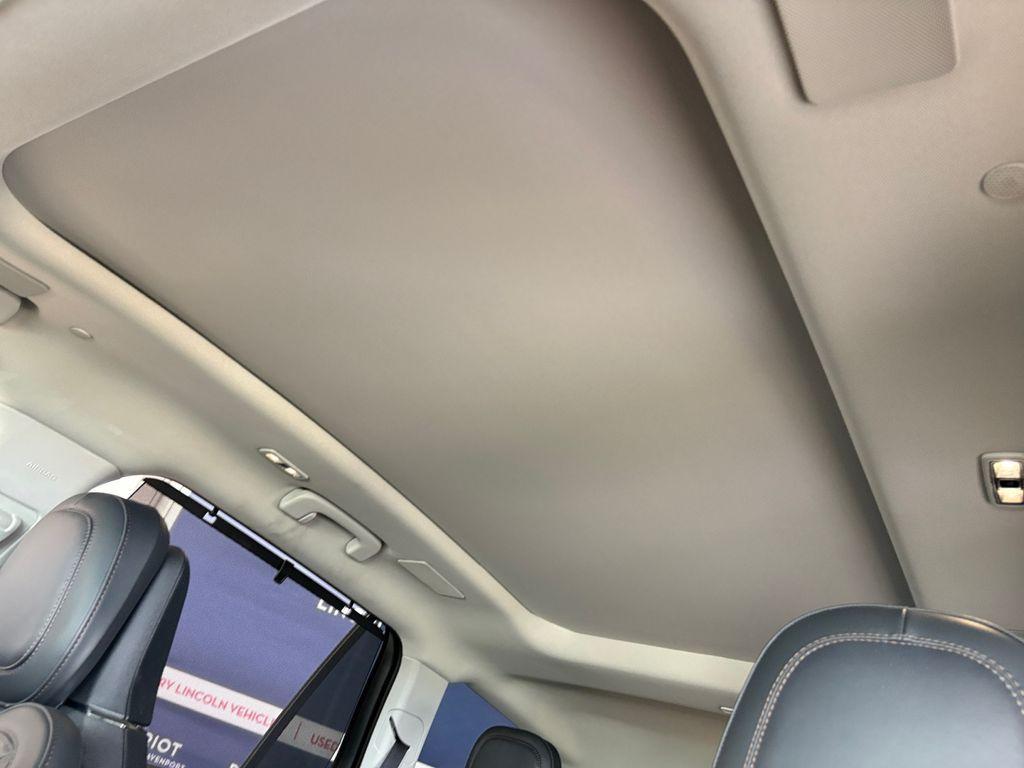new 2025 Lincoln Aviator car, priced at $91,950