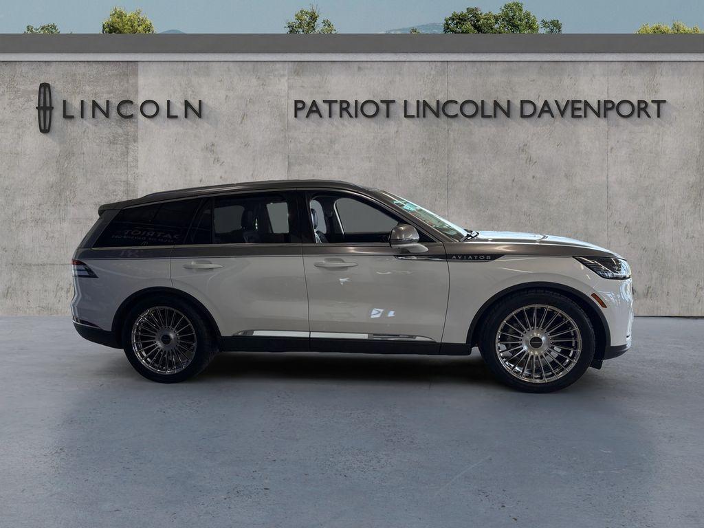 new 2025 Lincoln Aviator car, priced at $91,950