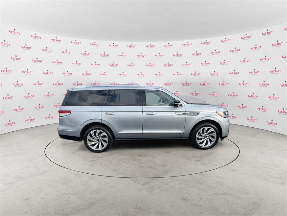 used 2022 Lincoln Navigator car, priced at $56,399