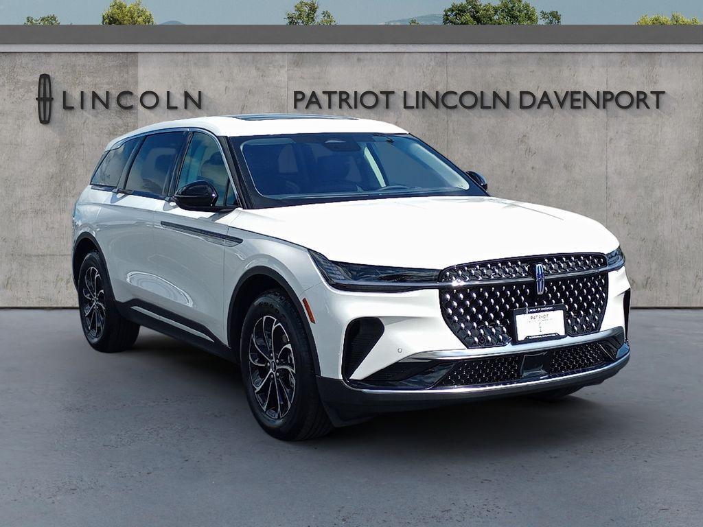 new 2025 Lincoln Nautilus car, priced at $63,570