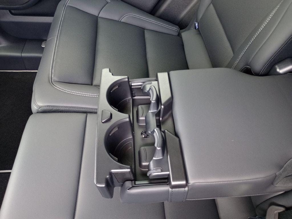 new 2025 Lincoln Nautilus car, priced at $63,570