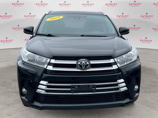 used 2019 Toyota Highlander car, priced at $31,255