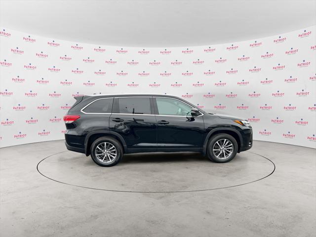 used 2019 Toyota Highlander car, priced at $31,255