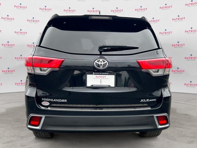 used 2019 Toyota Highlander car, priced at $31,255