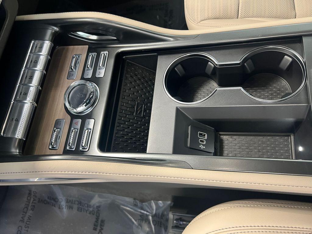 new 2025 Lincoln Nautilus car, priced at $60,068