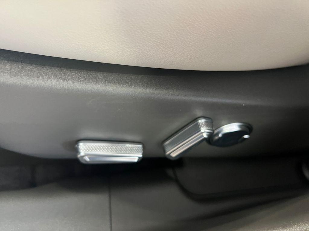 new 2025 Lincoln Nautilus car, priced at $60,068