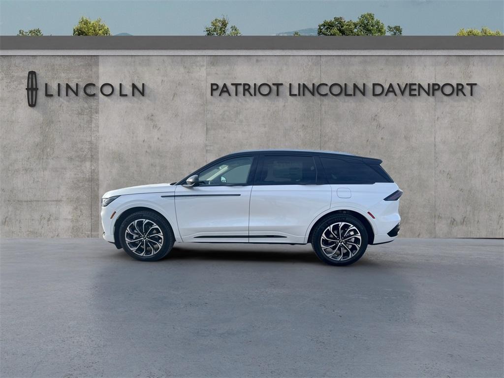 new 2025 Lincoln Nautilus car, priced at $65,455