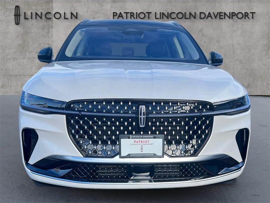 new 2025 Lincoln Nautilus car, priced at $63,355