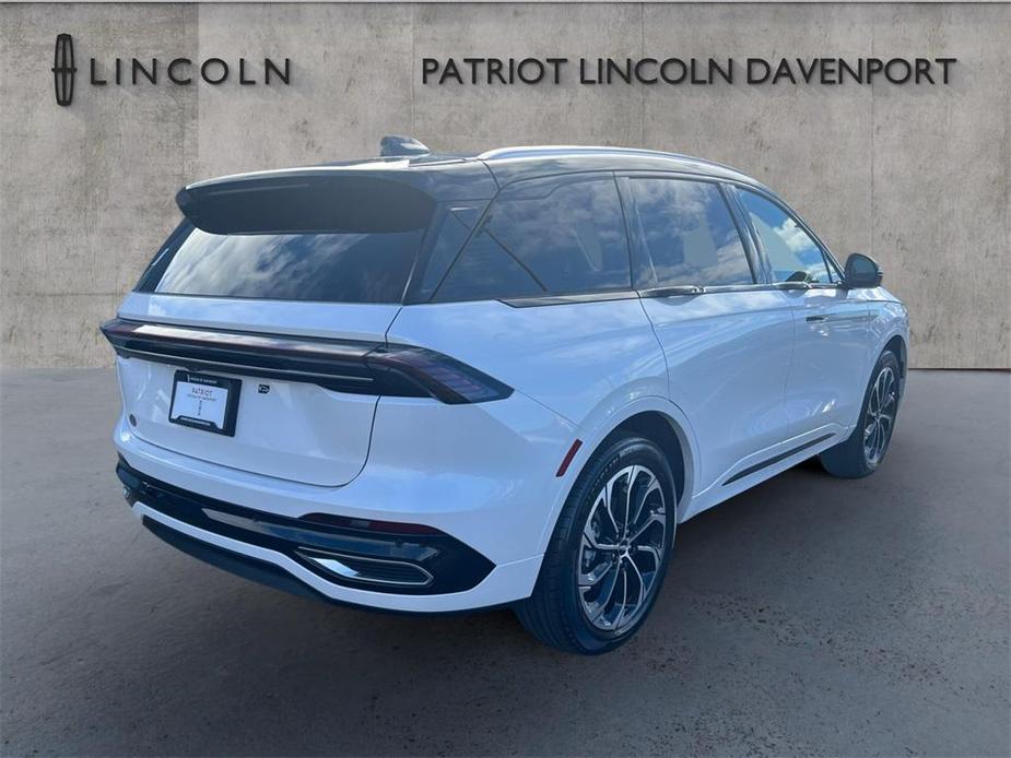 new 2025 Lincoln Nautilus car, priced at $63,355