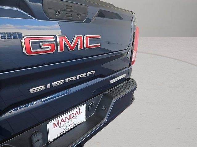 used 2022 GMC Sierra 1500 car, priced at $33,577