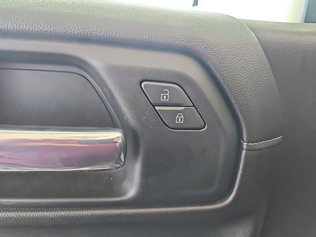 used 2022 GMC Sierra 1500 car, priced at $33,577