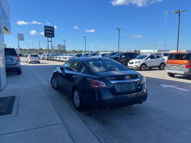 used 2014 Nissan Altima car