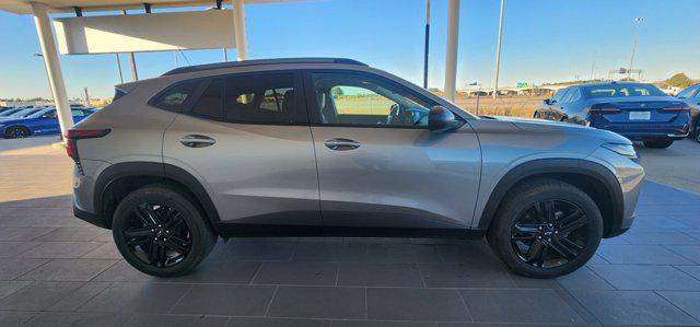 used 2025 Chevrolet Trax car, priced at $24,377
