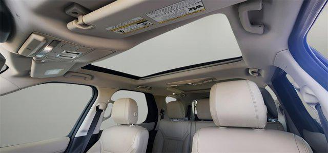 used 2020 Land Rover Discovery car, priced at $23,977