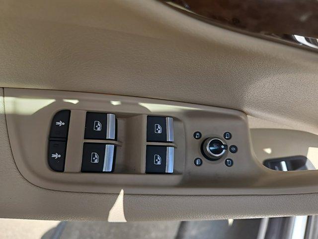 used 2018 Audi Q7 car, priced at $20,000