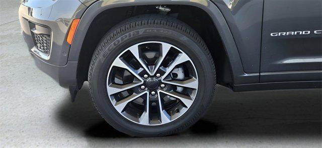 used 2024 Jeep Grand Cherokee L car, priced at $47,500