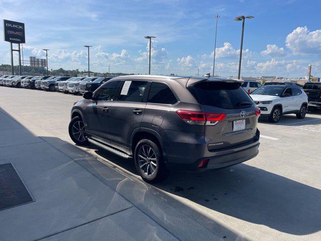 used 2019 Toyota Highlander car, priced at $23,980